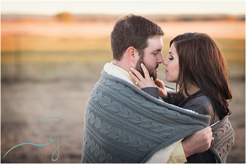 Cozy Engagement Session in the Hill Country
