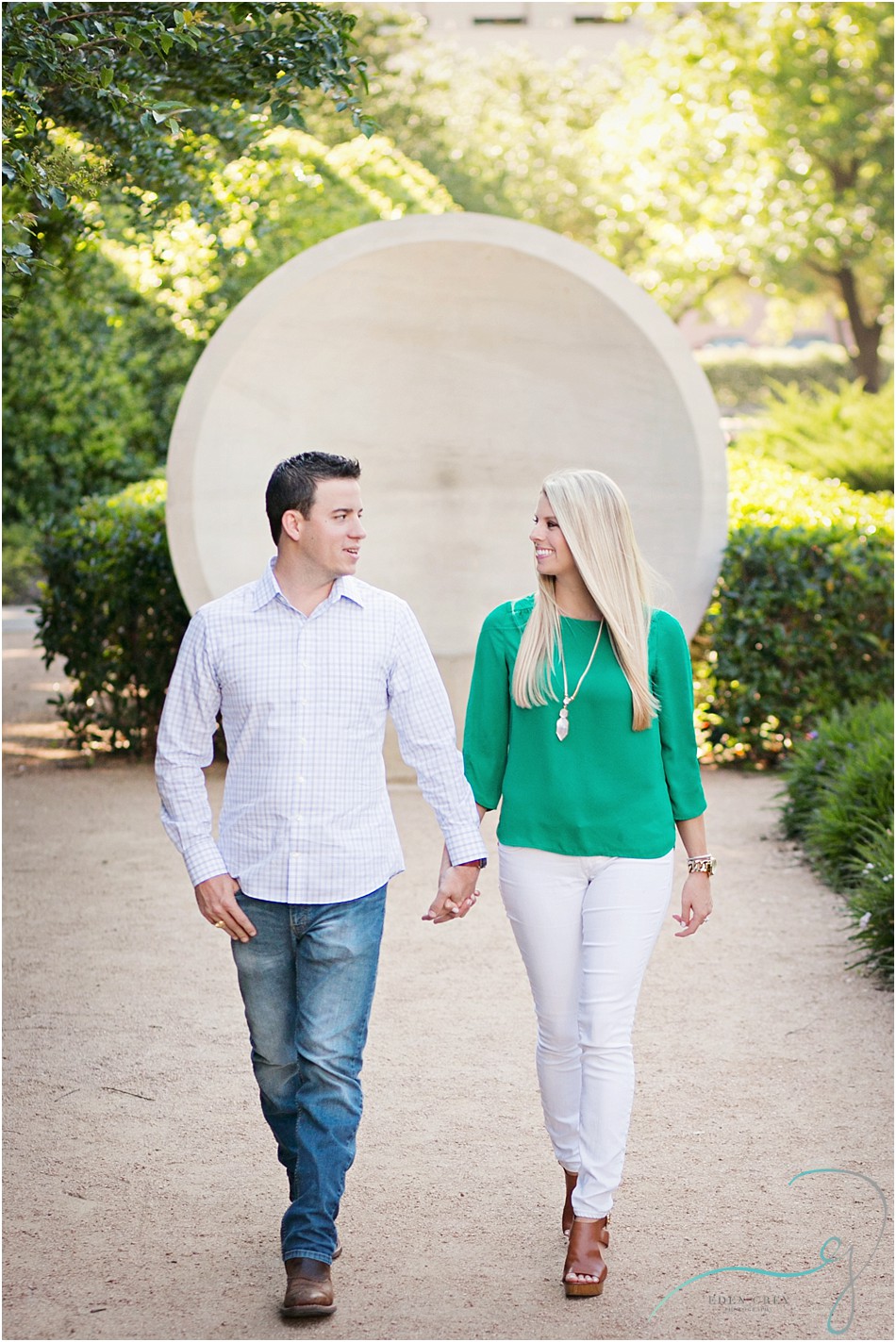 Candid Engagement Pictures At Discovery Green Houston Engagement