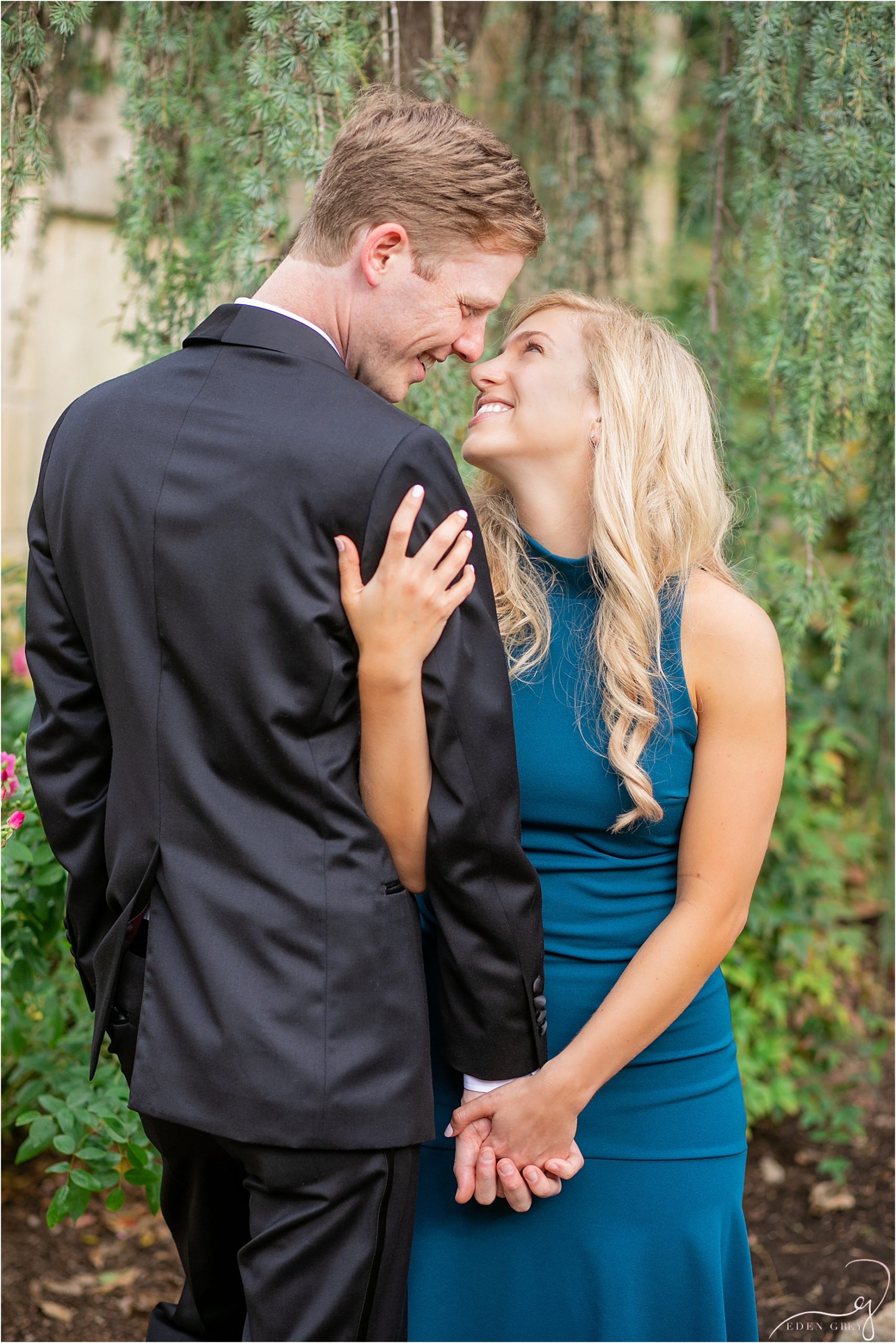 Dallas Arboretum Engagement Pictures